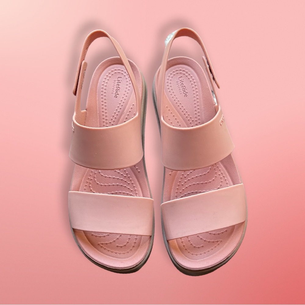 CROCS Brooklyn low wedge platform sandals